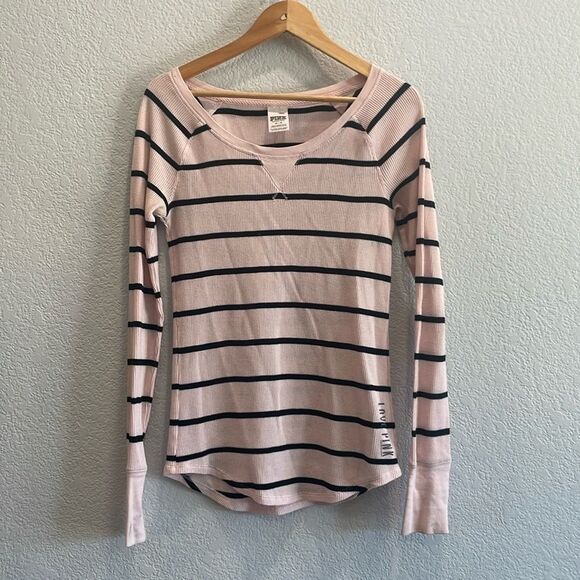 Victoria's Secret Pink and Black Striped Ribbed Long Sleeve Thermal Size Medium - Picture 1 of 6